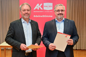 AK-Bezirksstellenleiter Mag. Gerhard Klinger, MBL und AK-Präsident Andreas Stangl