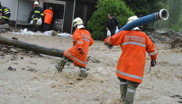 Hochwasser-Einsatz der Feuerwehr