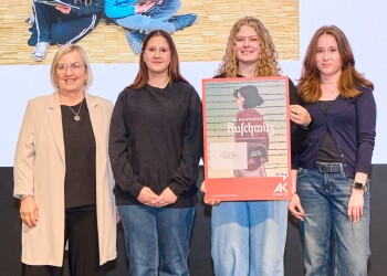 4D K&ouml;rnergymnasium Linz mit Bernadette Hauer links