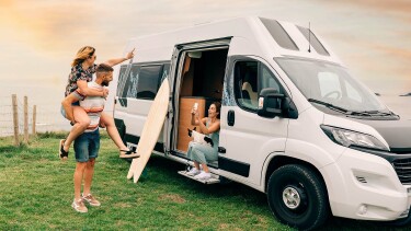 Camper/Wohnmobil