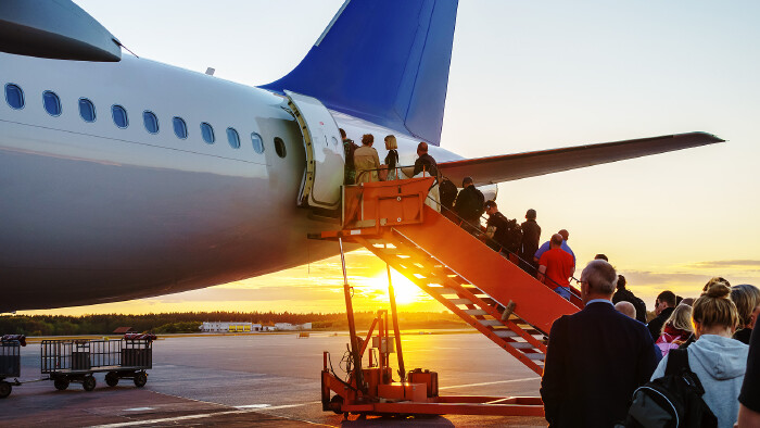 Die Billig-Fluglinie Level ist in die Pleite geschlittert, Betroffene Flugg&auml;ste k&ouml;nnen sich an den Insolvenzverwalter wenden.