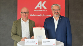 Mag. Christian Breyer (AK-Bezirksstellenleiter Ried) und Andreas Stangl (AK-Präsident)