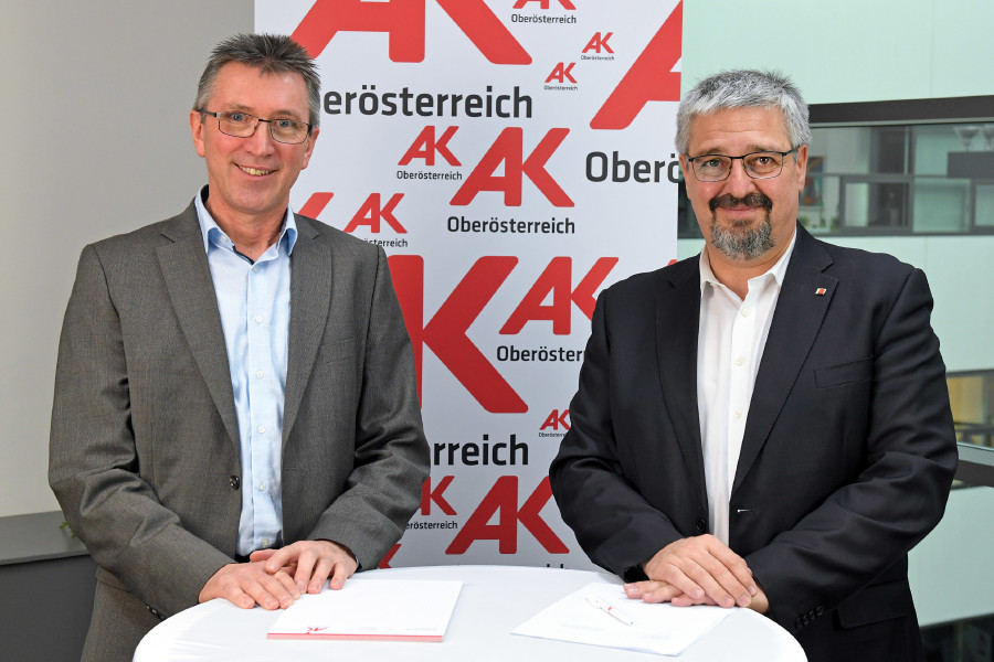 v.l.n.r. AK-Bezirksstellenleiter Hannes Stockhammer und AK-Präsident Andreas Stangl