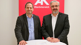 Mag. Klaus Kirchberger (AK-Bezirksstellenleiter Wels) und Andreas Stangl (AK-Pr&auml;sident)