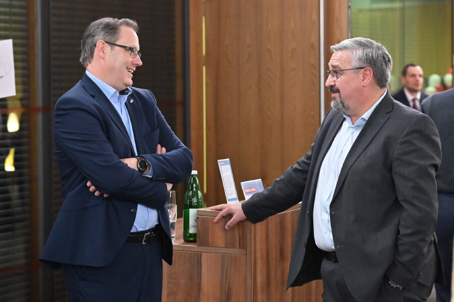 Univ.-Prof. Dr. Stefan Koch (Rektor der JKU Linz) und Andreas Stangl (AK-Präsident) © Wolfgang Spitzbart, AK OÖ