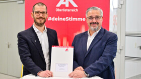 Mag. Thomas Jäger (Leiter der AK-Bezirksstelle Rohrbach) und Andreas Stangl (AK-Präsident)