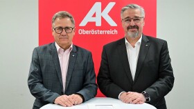Klaus Riegler (AK-Bezirksstellenleiter Freistadt) und Andreas Stangl (Pr&auml;sident der Arbeiterkammer Ober&ouml;sterreich)