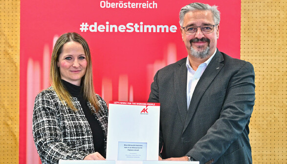 Mag. Tanja Feßl (Leiterin der AK-Bezirksstelle Grieskirchen) und Andreas Stangl (AK-Präsident)