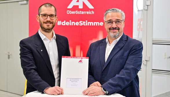 Mag. Thomas Jäger (Leiter der AK-Bezirksstelle Rohrbach) und Andreas Stangl (AK-Präsident)