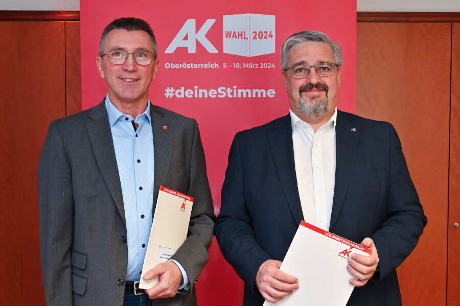 AK-Bezirksstellenleiter Hannes Stockhammer und AK-Präsident Andreas Stangl