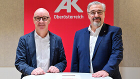 Mag. Christian Breyer (AK-Bezirksstellenleiter Ried) und Andreas Stangl (AK-Pr&auml;sident)