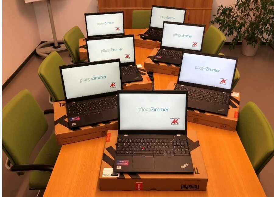 Vom AK-Zukunftsfonds geförderte Hardware © -, Das Pflegezimmer Handels- und Service GmbH Vom AK-Zukunftsfonds geförderte Hardware