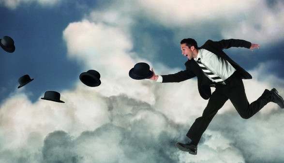 Mann läuft auf Wolken © -, Arbeiterkammer Oberösterreich Mann läuft auf Wolken © -, Arbeiterkammer Oberösterreich