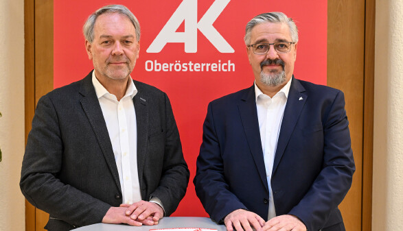 Mag. Gerhard Klinger (AK-Bezirksstellenleiter Steyr) und Andreas Stangl (AK Pr&auml;sident)