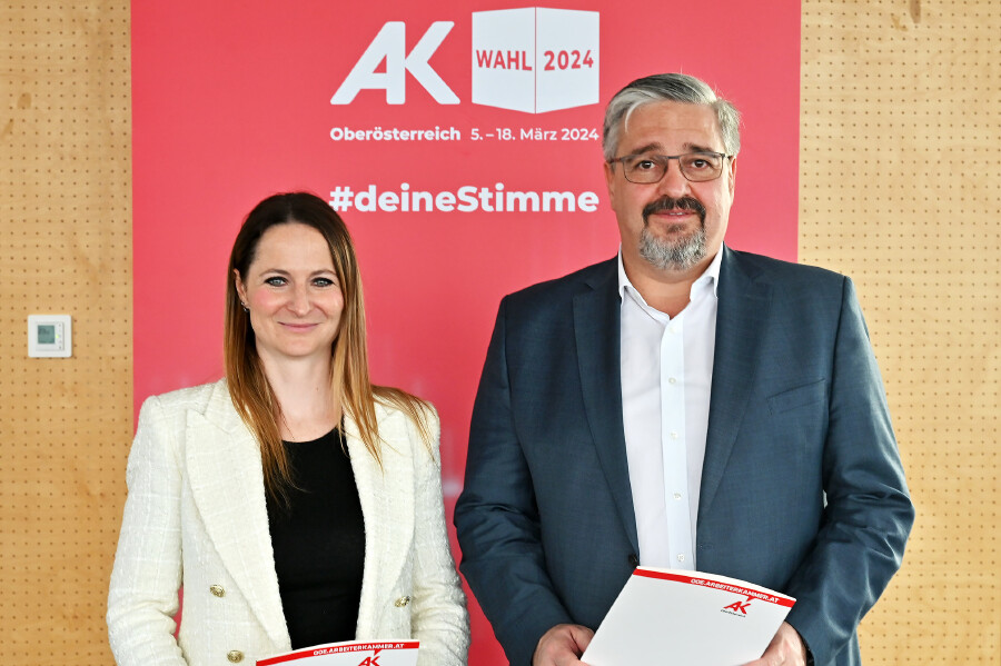 AK-Bezirksstellenleiterin Tanja Feßl und AK-Präsident Andreas Stangl