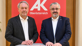 Mag. Gerhard Klinger (AK-Bezirksstellenleiter Steyr) und Andreas Stangl (AK Pr&auml;sident)