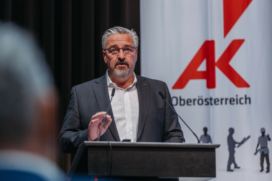 Andreas Stangl (AK Präsident) bei der 3. Vollversammlung